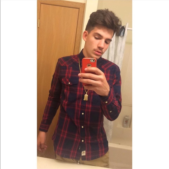 Meet your Posher, Kevin - Picture 1 of 1